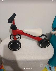 triciclo primi passi