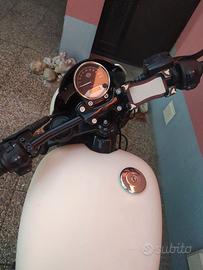 Harley-Davidson Street Rod 750