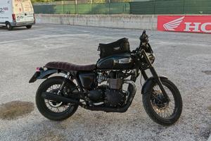 Triumph bonneville t100