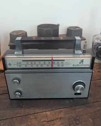 Cassa bluetooth in radio vintage Europhon