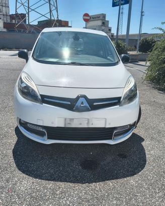 RENAULT SCENIC 1.5DCI 110CV ENERGY BOSE PERFETTA