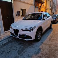 Alfa Romeo Stelvio 2.2 turbodiesel 190cv AT8 q4 B.