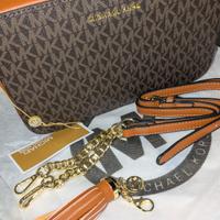 borsetta a tracolla Michael Kors modello Jetset 