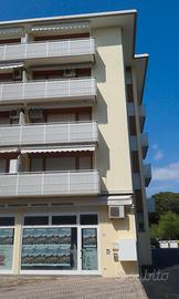 Trilocale con terrazza panoramica a Lido del Sole
