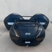 Valige:  tris di valige givi