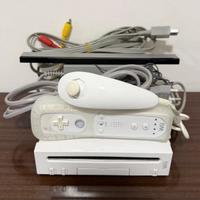 NINTENDO WII Bianca Completa con Telecomando Wii