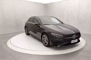 Mercedes-Benz Classe A A 200 d AMG Line Premi...