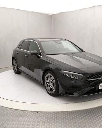 Mercedes-Benz Classe A A 200 d AMG Line Premi...