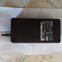 alimentatore di potenza 19V - 12,2A