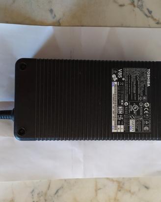 alimentatore di potenza 19V - 12,2A