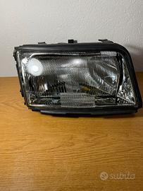 Faro anteriore destro Audi 100 90’->95’
