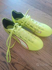 scarpe calcio puma ultra 39 usate pochissimo 