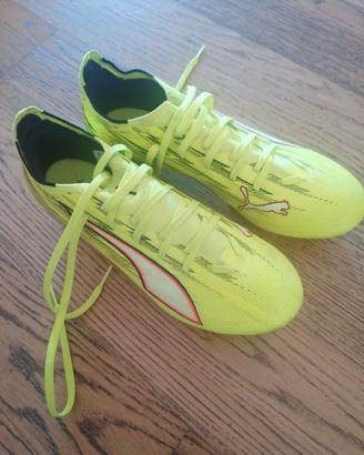 scarpe calcio puma ultra 39 usate pochissimo 