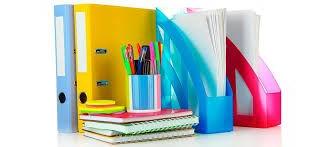 stock materiale di cartoleria e cancelleria