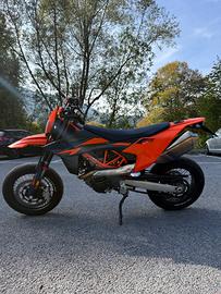 KTM 690 SMC R 2026