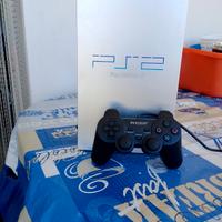  PlayStation 2 Sony con joystick e giochi fifa 14