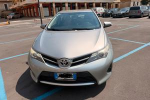 Toyota Auris 2013