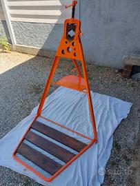 Morsa cavalletto per tubi e pezzi  di caldaie  a m