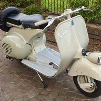 Vespa 125 faro basso 1953