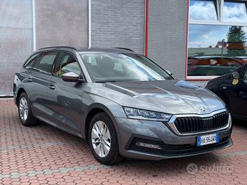 Skoda Octavia 2.0 TDI EVO SCR DSG Wagon Executive