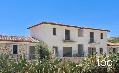 Esclusive villette a pochi minuti da Cala Girgolu