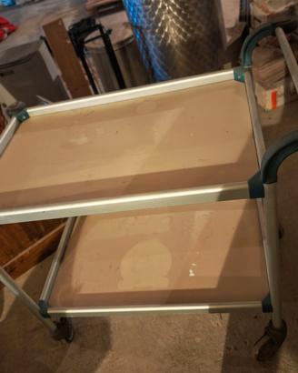 Carrello ospedaliero in alluminio