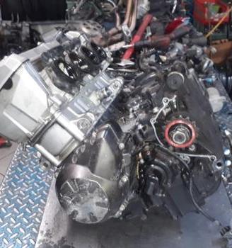 Z750 07-11 : motore farfallato pompa