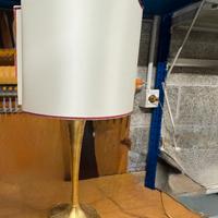 Lampada da tavolo LUCECREA metallo pressofuso