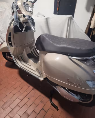 Vespa Gts 300 Hpe Abs/Asr