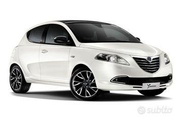 Lancia Ypsilon 2014 spoiler paraurti posteriore