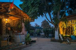 villa indipendente con il  giardino 