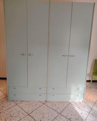 Cameretta verde buone condizioni.