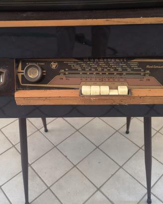 Radio e radio con giradischi anni 70