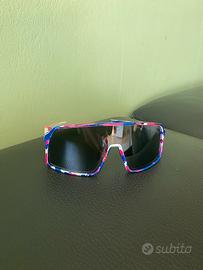 Occhiali Oakley sutro