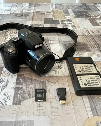 Camera Digitale Nikon Coolpix P500