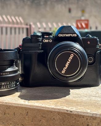 OLYMPUS OM-D EM 10 mark III