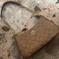 Borsa coach a spalla