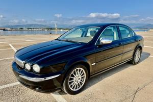 JAGUAR X Taype 2.2 D BELLA ACC. PERMUTE
