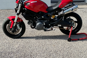 Ducati Monster 696 plus (23kw Pat. A2)