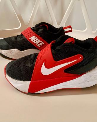 Scarpe NIKE da ginnastica n 31
