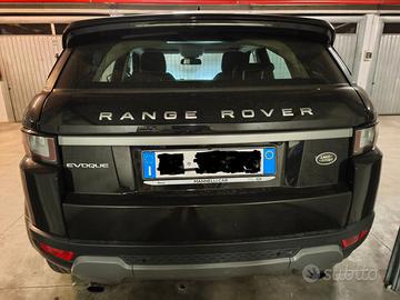 LAND ROVER EVOQUE TD4 immatricolato 07/2016