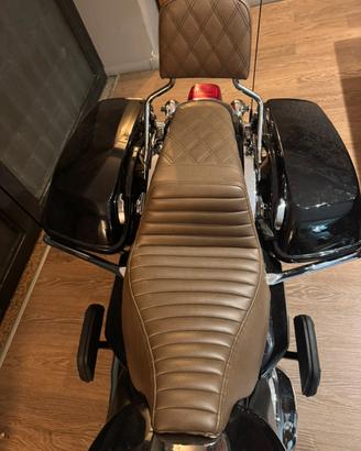 Sella SADDLEMEN per Harley touring + schienalino