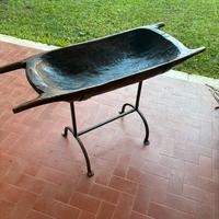 Trogolo antico in legno