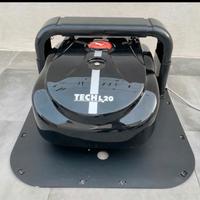 Robot tagliaerba Tech Line.  Nuovo 
