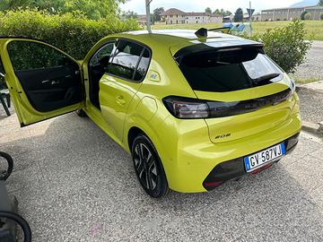 Peugeot 208 E
