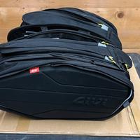 Borse moto Givi