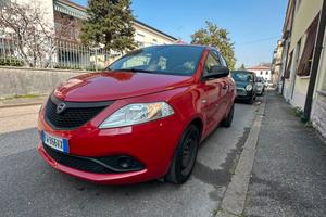 Lancia ypsilon 1.2 gpl elefantino blu