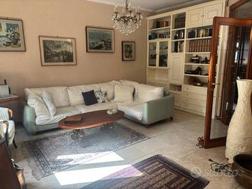 Appartamento di 130 m² con 4 locali a Milano