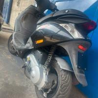 Piaggio zip 50