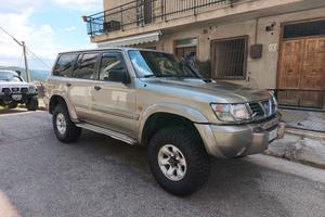 Nissan Patrol Y61 3.0 7 posti